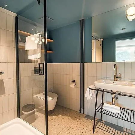 Hop & 4* Interlaken