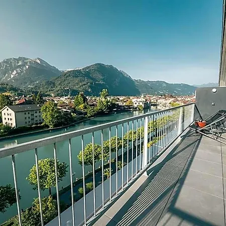 Hop & 2* Interlaken